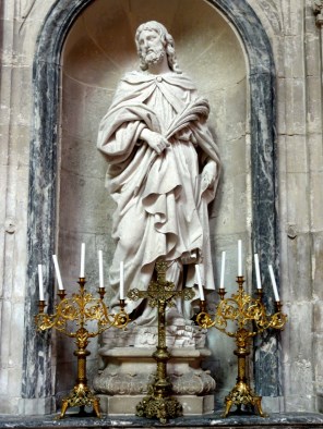 수아송의 성 루피노_photo by Pierre Poschadel_in the Cathedral of Saint-Gervais and Saint-Protais in Soissons_France.jpg